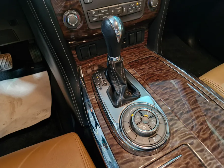 2019 Nissan Patrol Platinum 