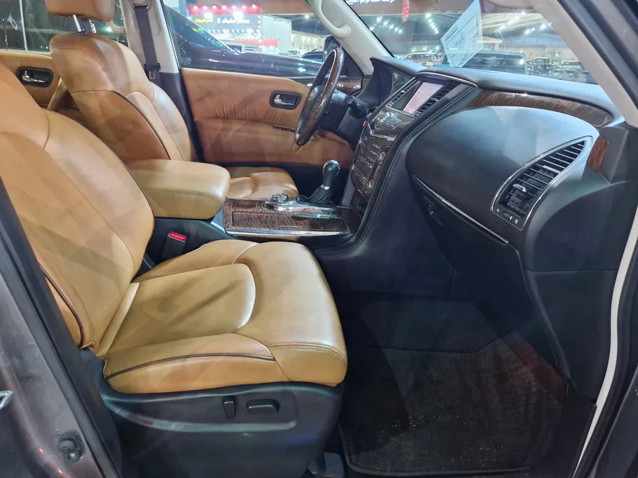 2019 Nissan Patrol Platinum 