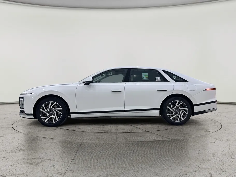 2026 Hyundai Azera Classic 