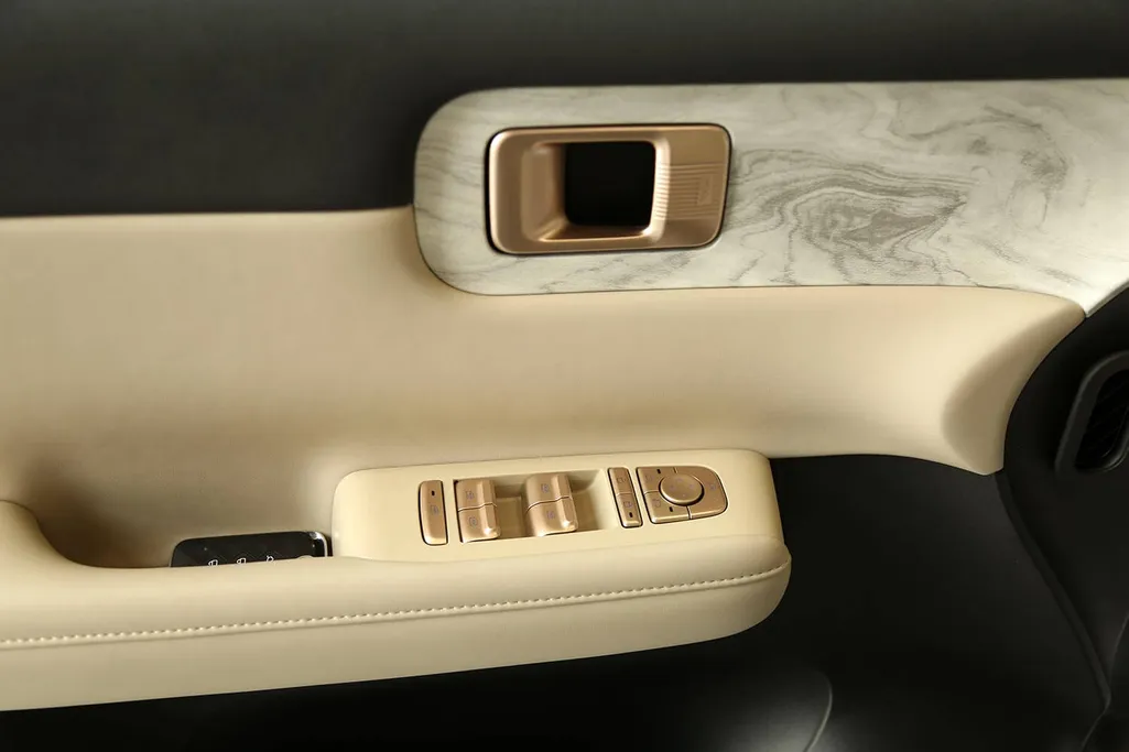 2026 Chevrolet Captiva PHEV Premier 