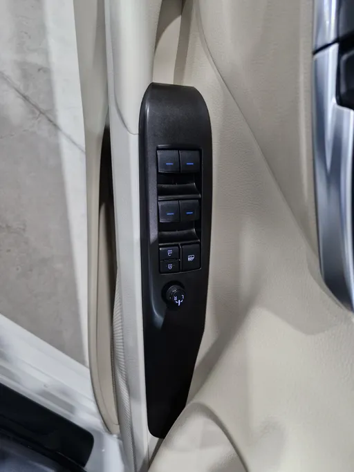 2022 Toyota Camry  LE 