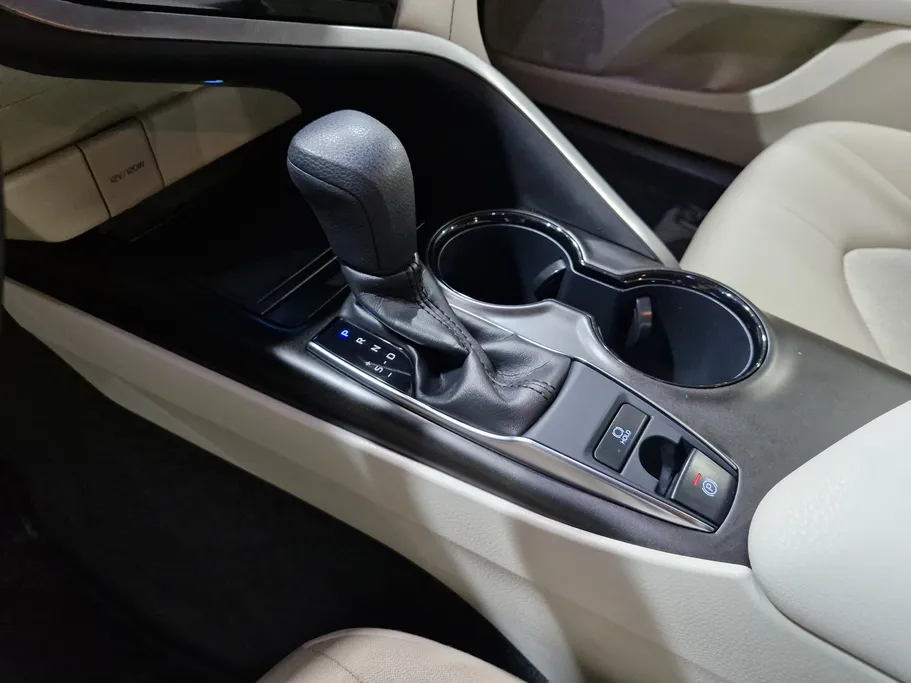 2022 Toyota Camry  LE 