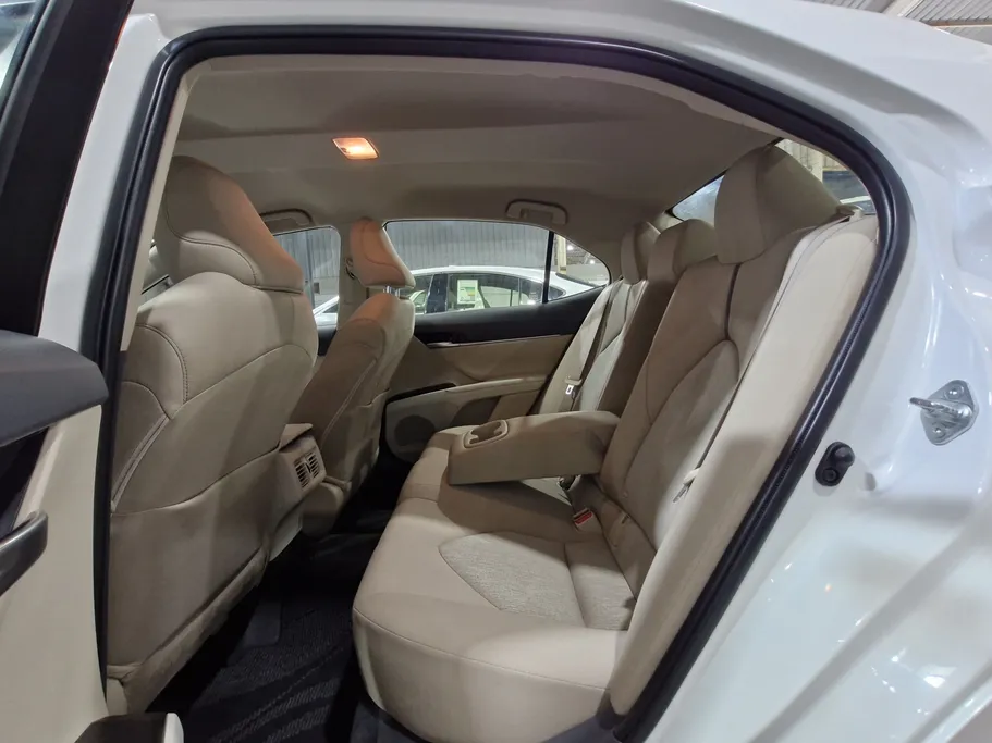 2022 Toyota Camry  LE 