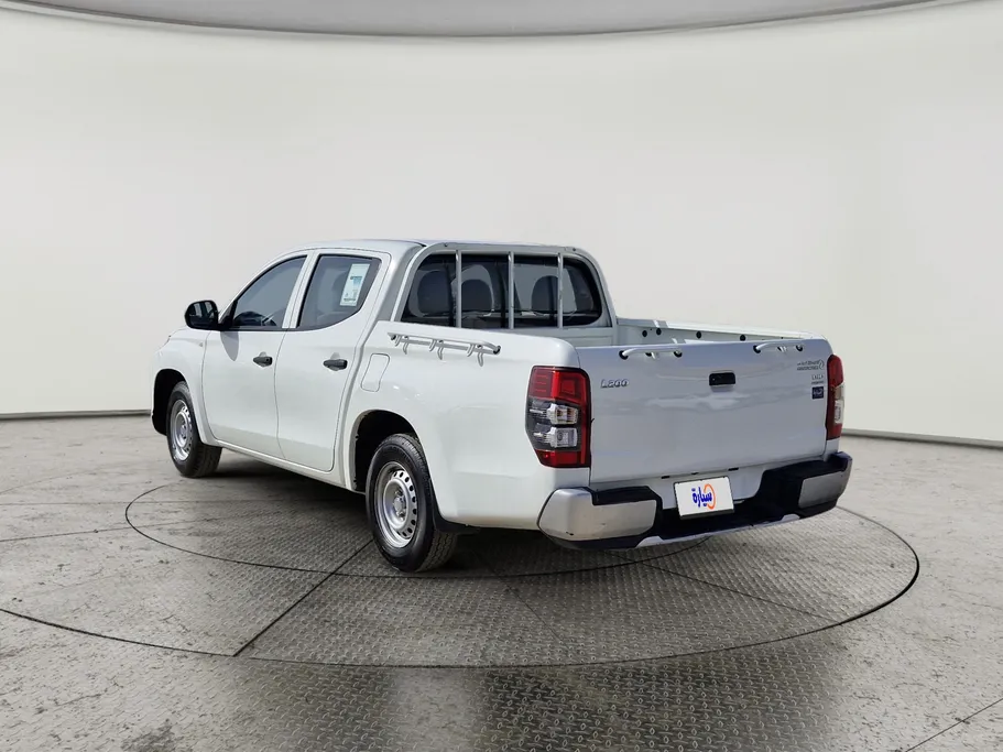 2021 Mitsubishi L200 DC 4x2 