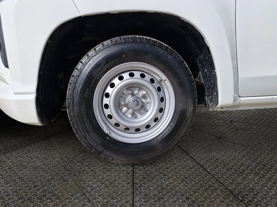 2021 Mitsubishi L200 DC 4x2 