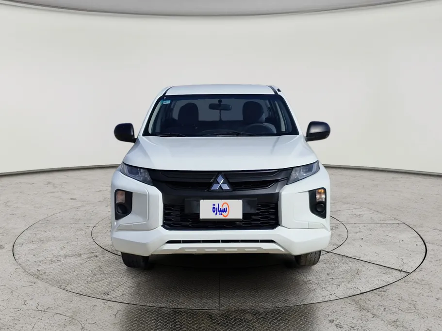 2021 Mitsubishi L200 DC 4x2 