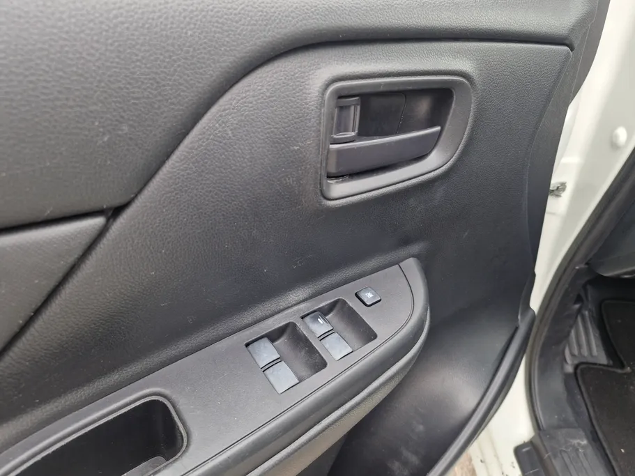 ميتسوبيشي L200 DC 4x2 2021 