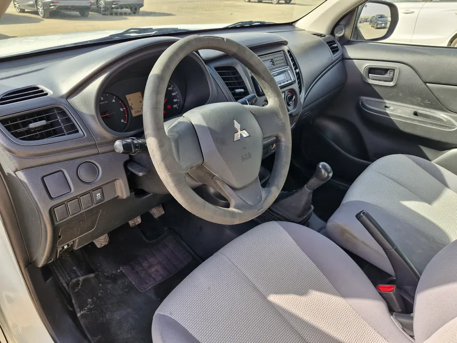 2021 Mitsubishi L200 DC 4x2 