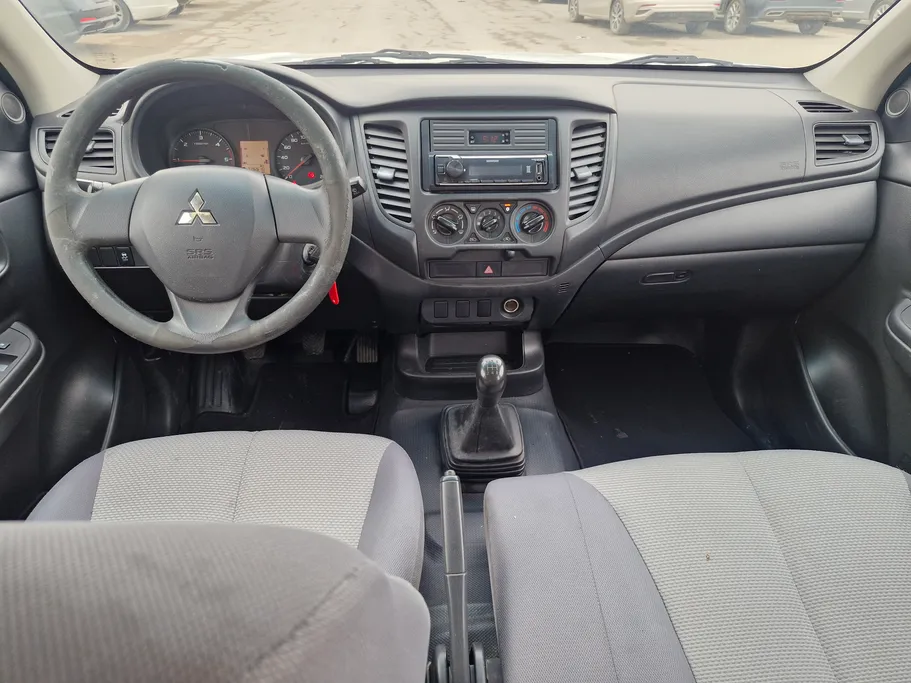 ميتسوبيشي L200 DC 4x2 2021 