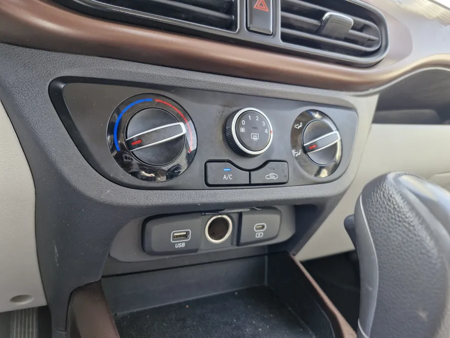 2024 Hyundai Grand i10 Fleet 