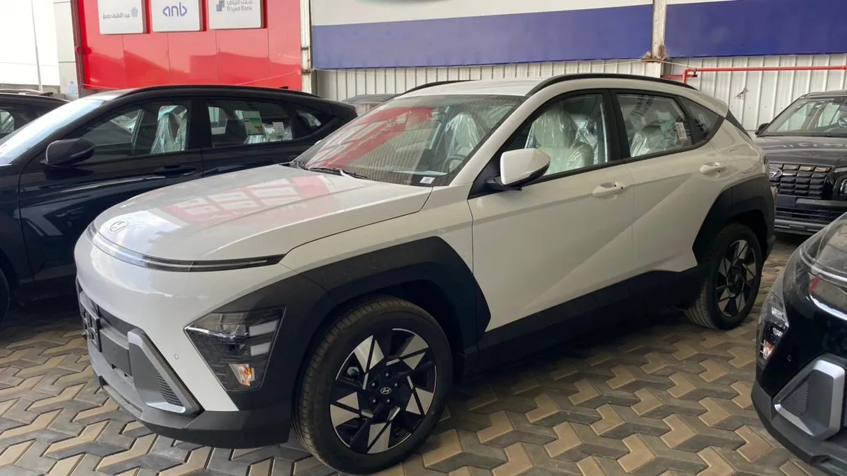 2025 Hyundai Kona SMART 