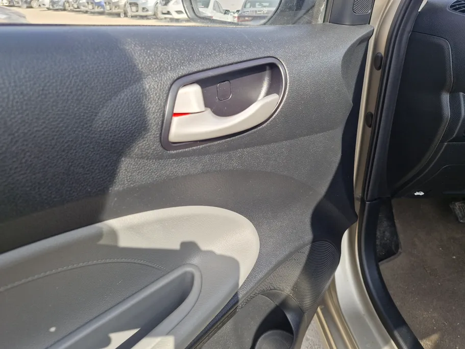 كيا بيجاس LX 2023 