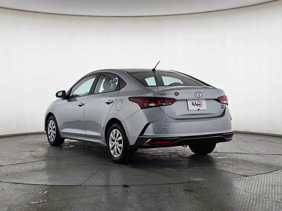 هيونداي اكسنت سمارت 2023 