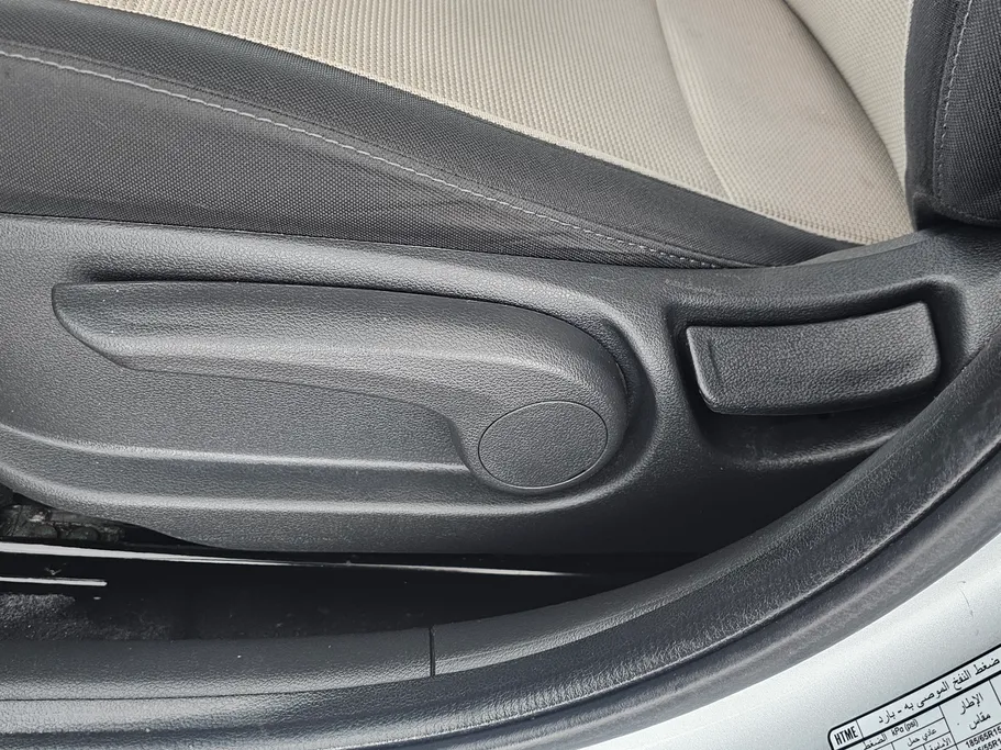 هيونداي اكسنت سمارت 2023 