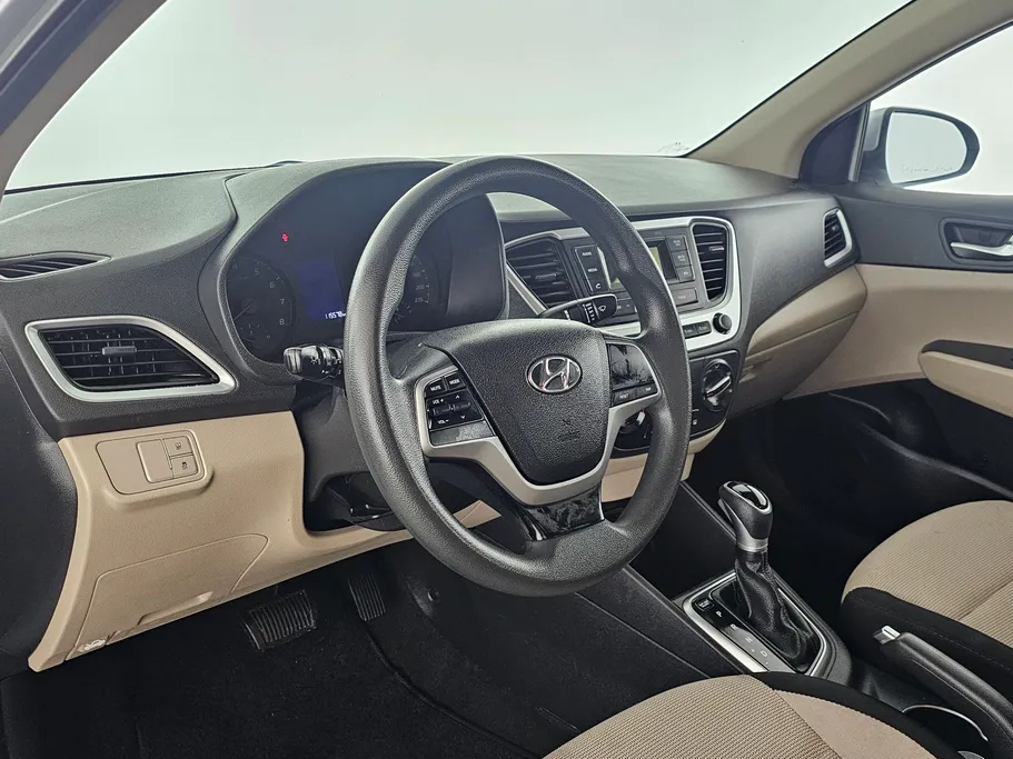 هيونداي اكسنت سمارت 2023 