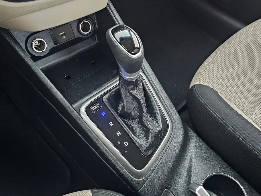 هيونداي اكسنت سمارت 2023 