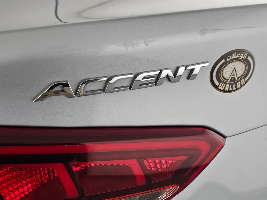 هيونداي اكسنت سمارت 2023 