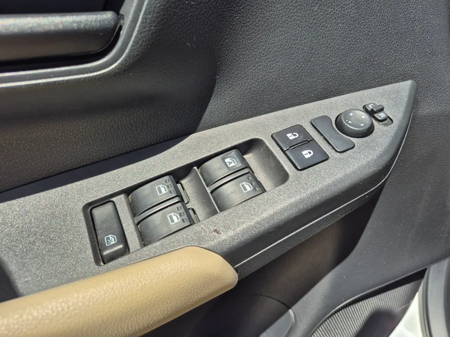 2024 Toyota Yaris  Y Plus 