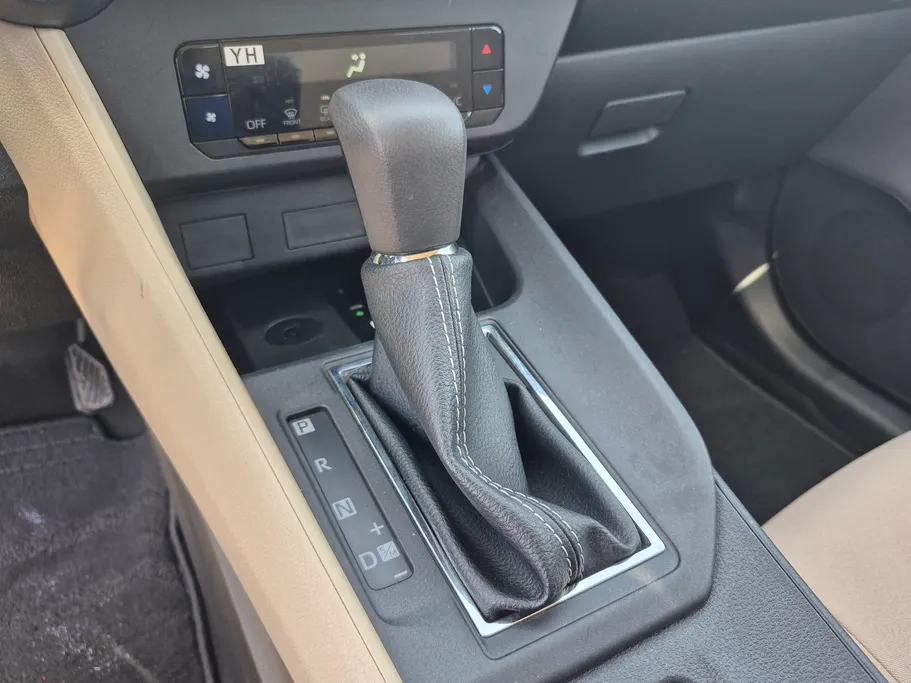 2024 Toyota Yaris  Y Plus 