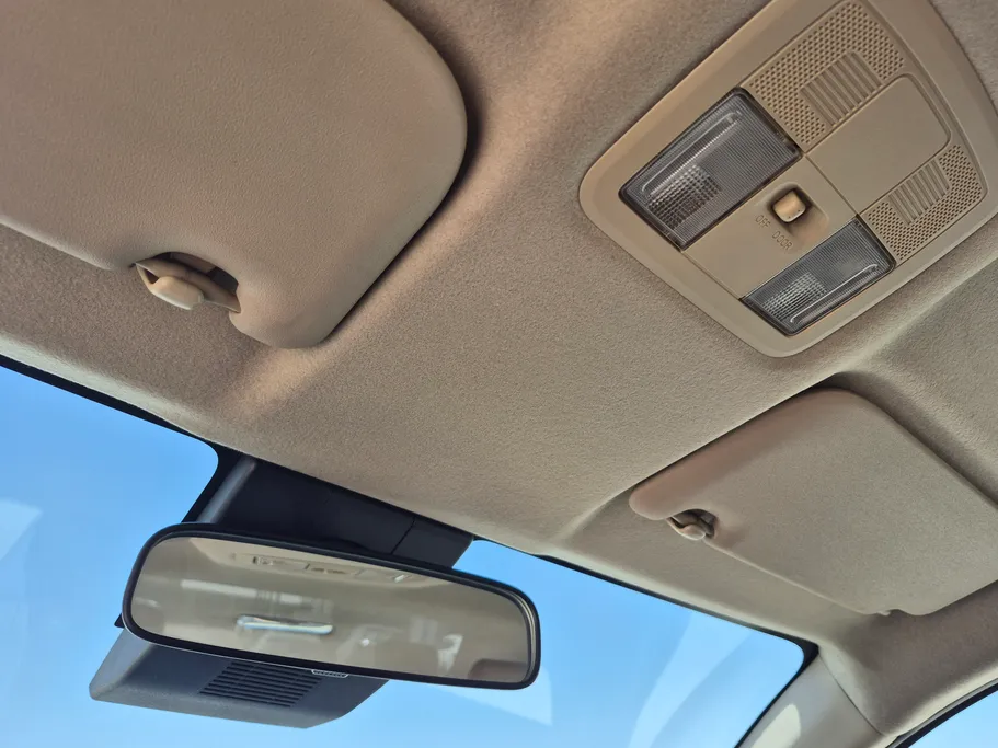 2024 Toyota Yaris  Y Plus 