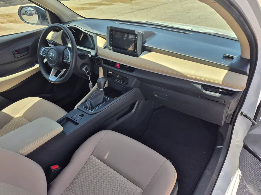 2024 Toyota Yaris  Y Plus 