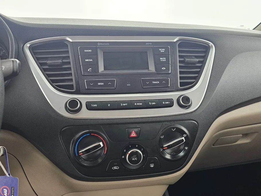 2022 Hyundai Accent Smart 