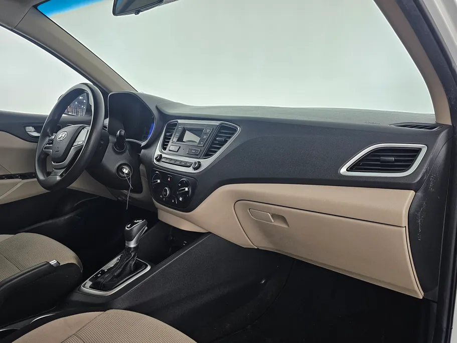 2022 Hyundai Accent Smart 