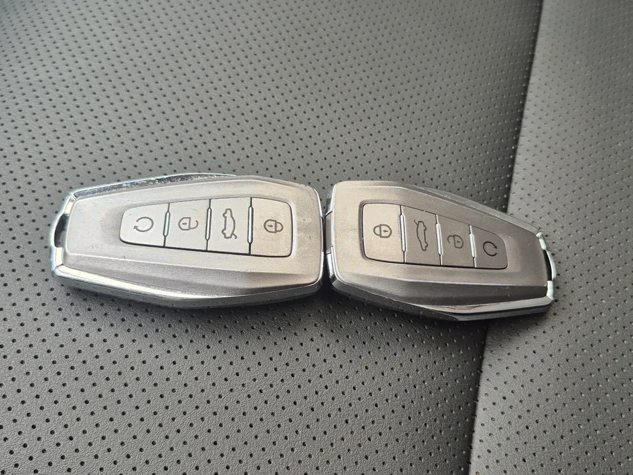 جيلي كول راي Plus 2023 