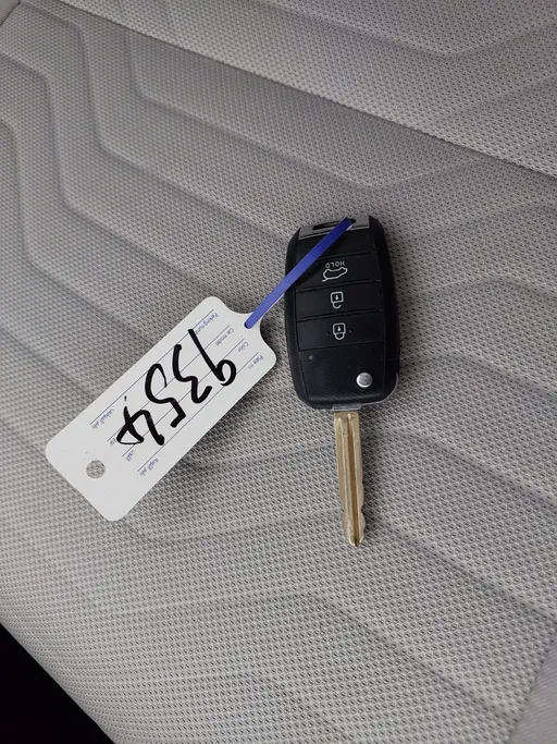 كيا سونيت LX 2023 