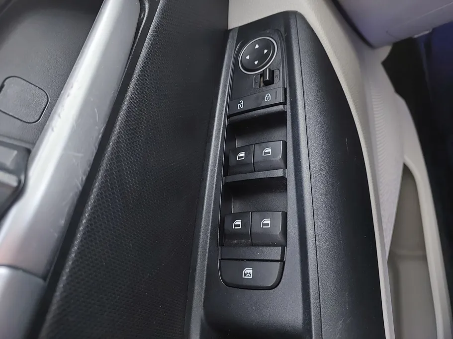 كيا سونيت LX 2023 