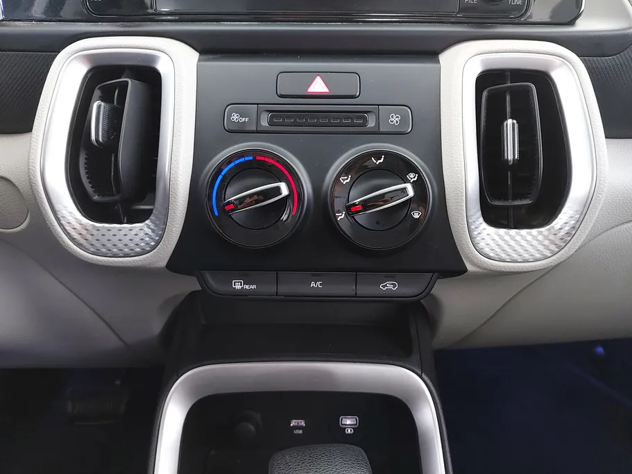 كيا سونيت LX 2023 