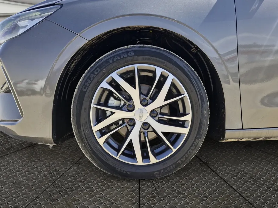 جيلي امجراند GS 2023 