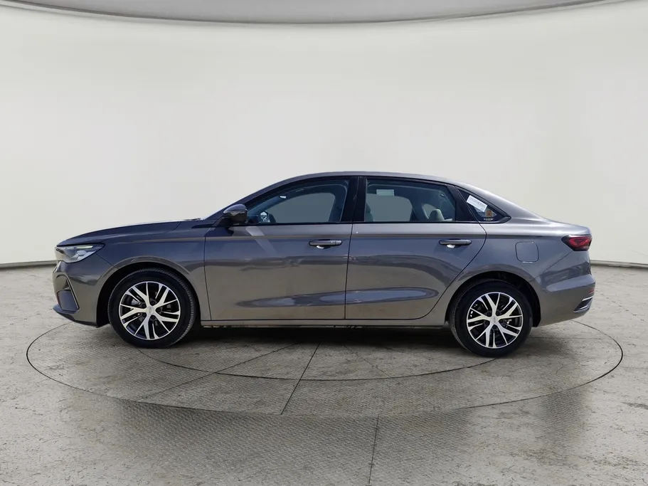 جيلي امجراند GS 2023 