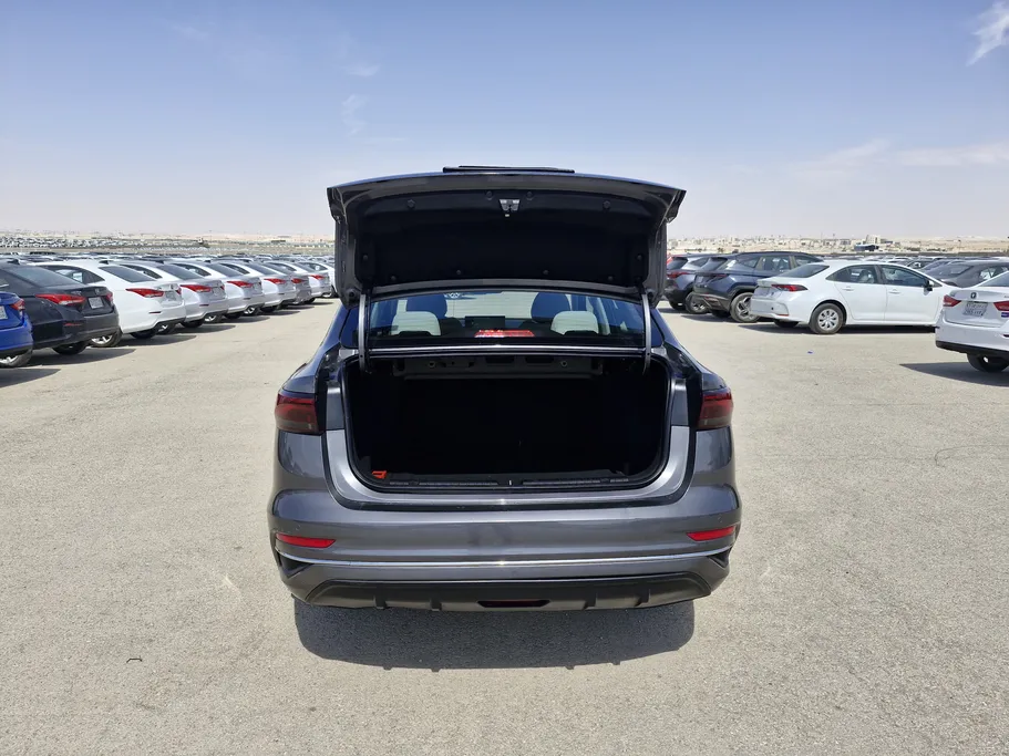 جيلي امجراند GS 2023 