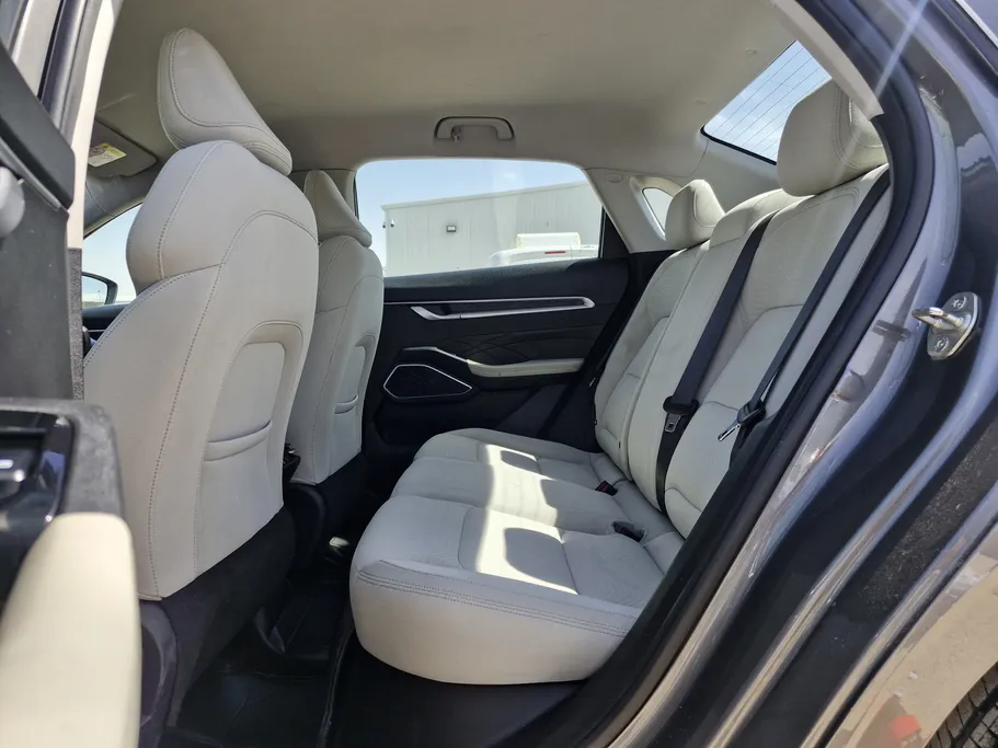 جيلي امجراند GS 2023 