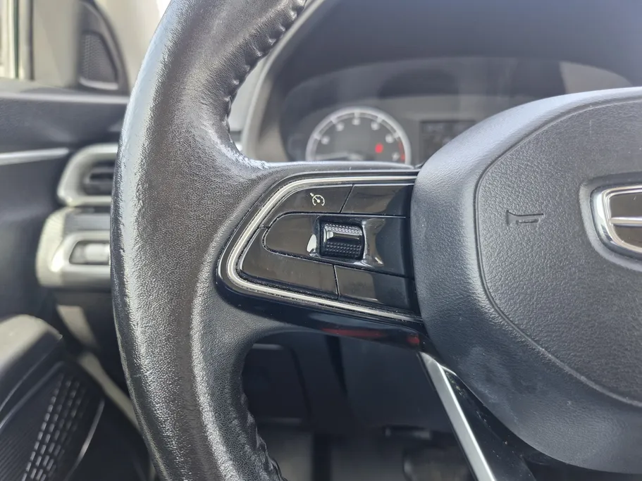 جيلي امجراند GS 2023 