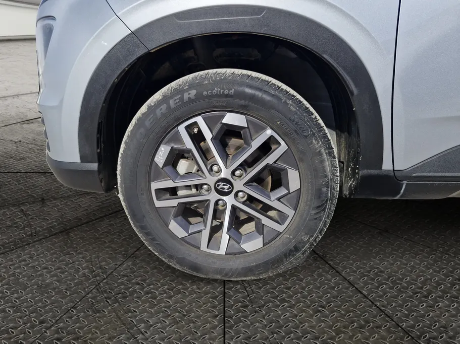 2024 Hyundai Venue Smart 