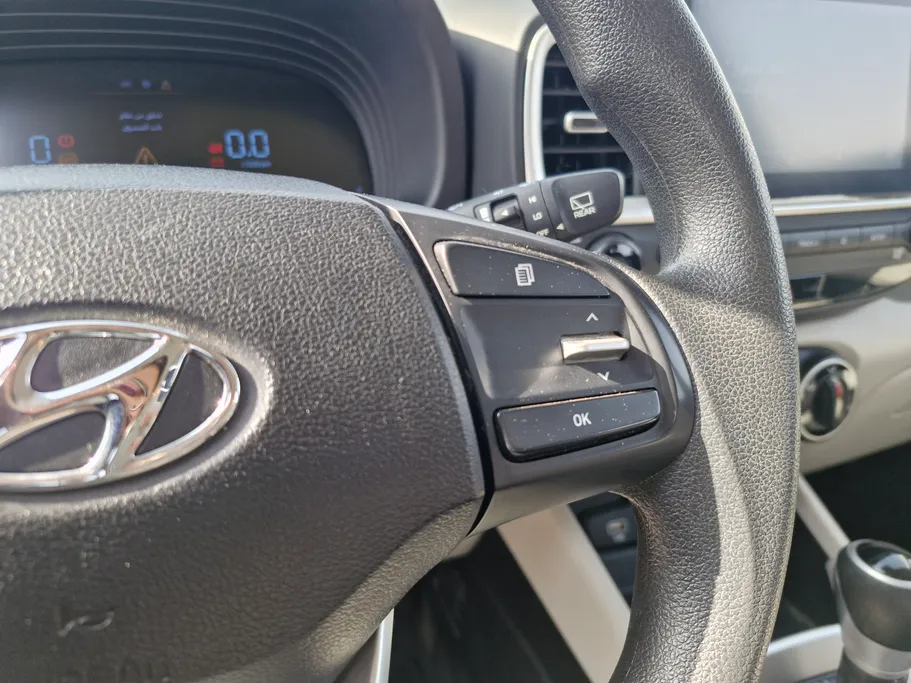 2024 Hyundai Venue Smart 