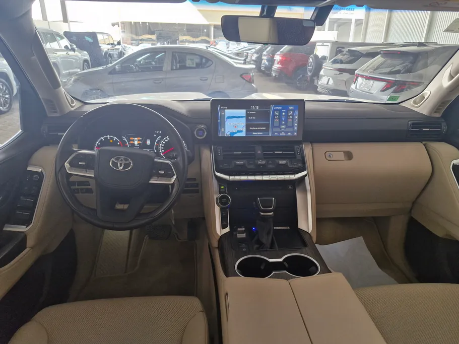 تويوتا لاندكروزر VXR 2023 