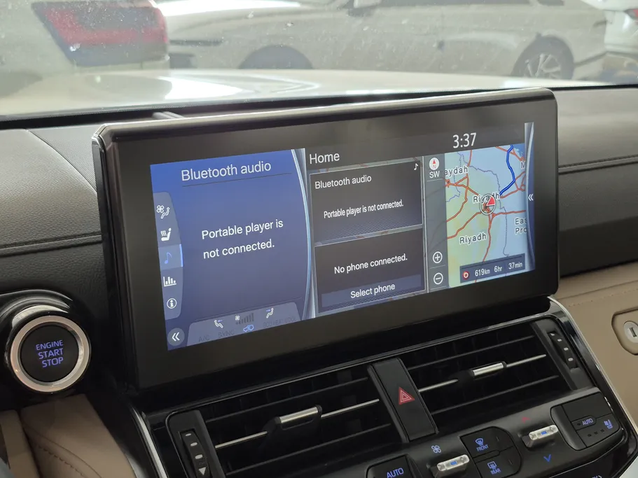 2023 Toyota Land Cruiser VX 