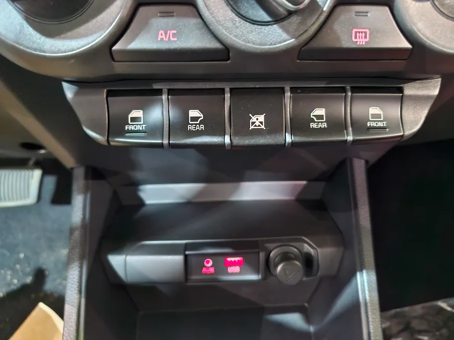 كيا بيجاس LX 2026 