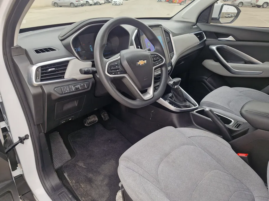 2024 Chevrolet Captiva LS 