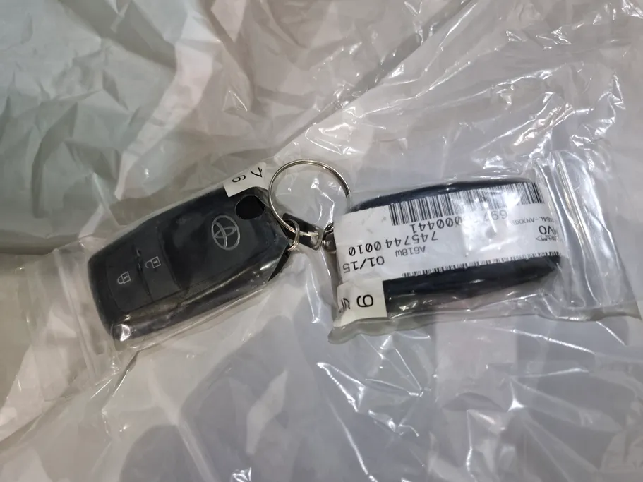 تويوتا راف فور LE 2026 