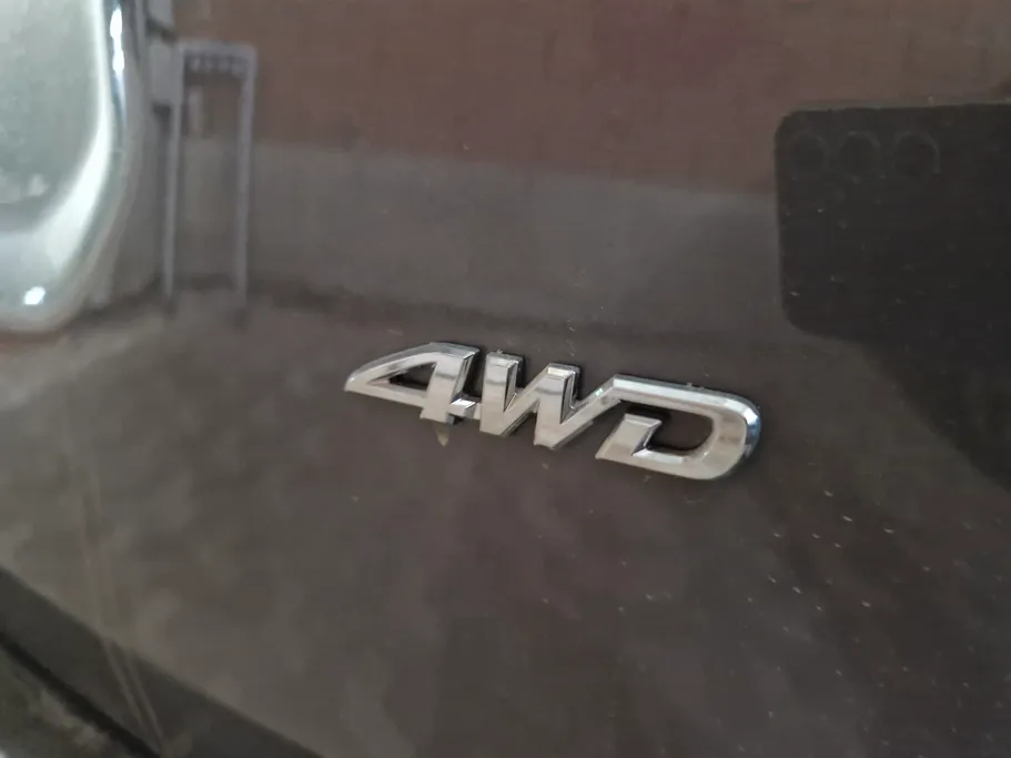 تويوتا راف فور LE 2026 