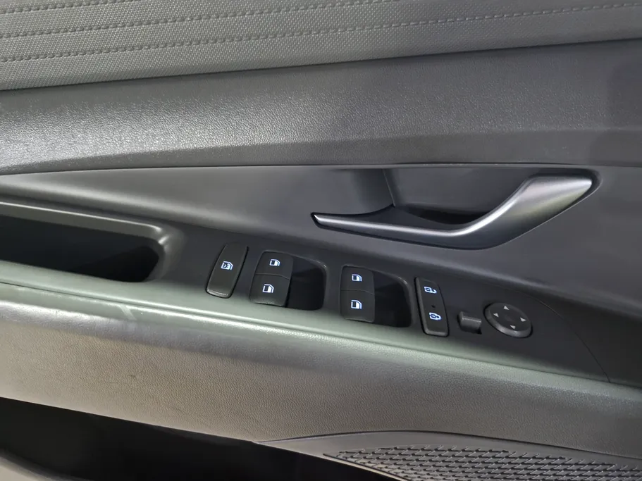 2023 Hyundai Elantra Fleet 