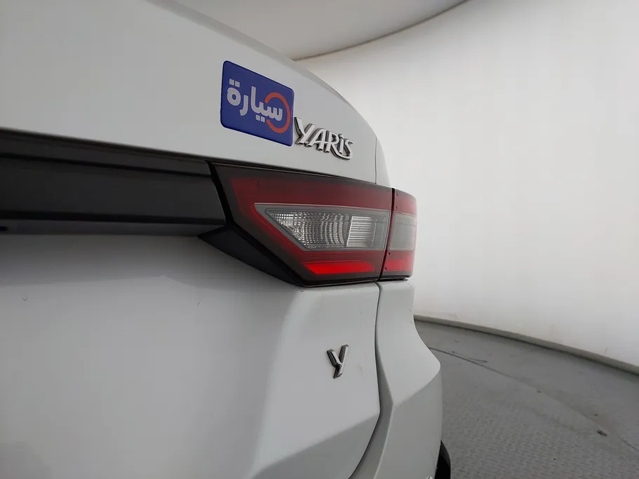 2023 Toyota Yaris  Y 