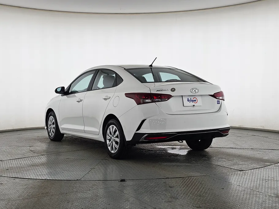 هيونداي اكسنت سمارت 2023 