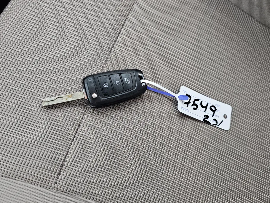 هيونداي اكسنت سمارت 2023 