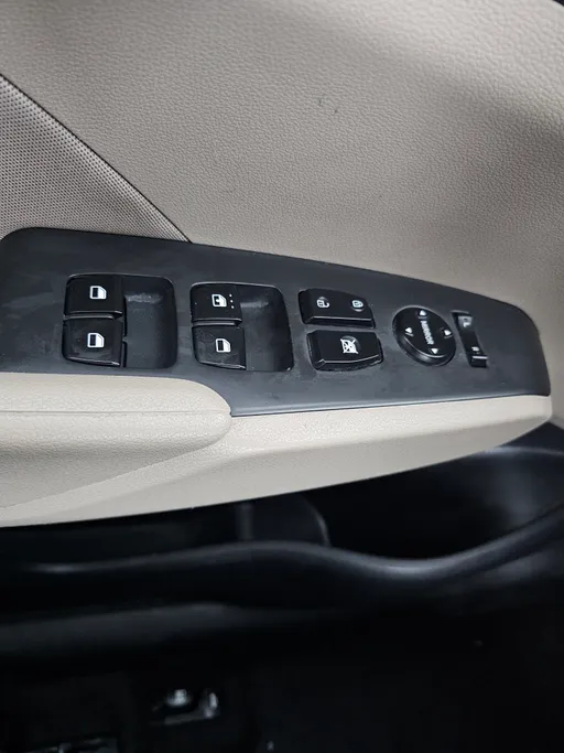 هيونداي اكسنت سمارت 2023 