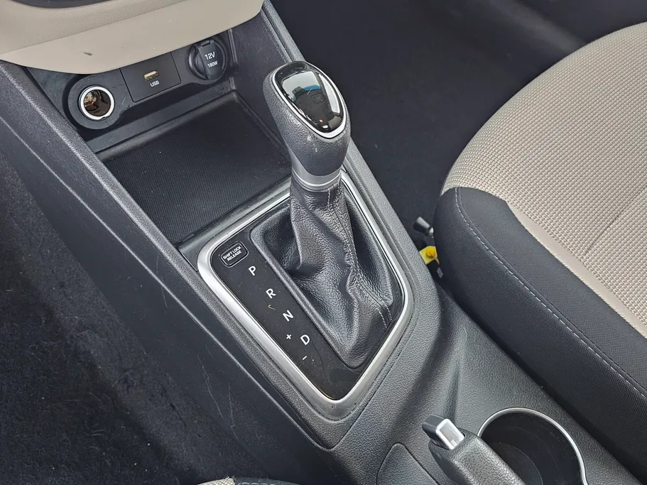 هيونداي اكسنت سمارت 2023 